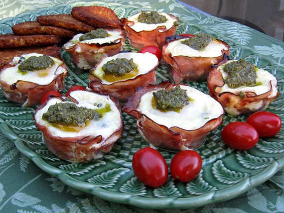 Eggs florentine in ham baskets with potato pancakes